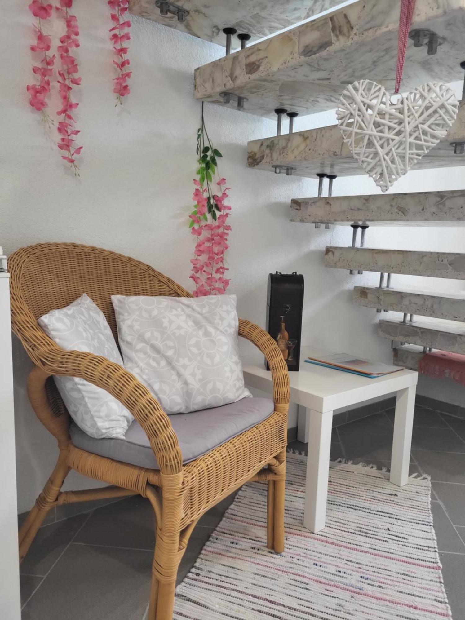 Lovely Oasis Daire Schmelz Dış mekan fotoğraf